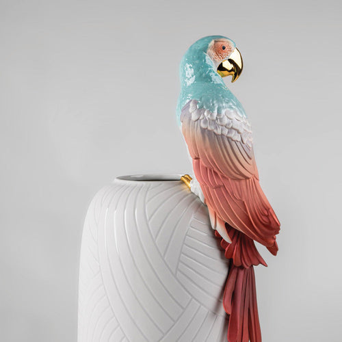 Magnificent Macaws Messengers of The Gods - 01009686 Lladro Macaw Vase Red Green