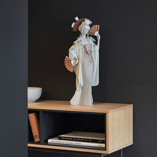 The Nihon Buyo Telling a Story Through Dance - 01009555 Lladro Japanese Dancer - Lifestyle