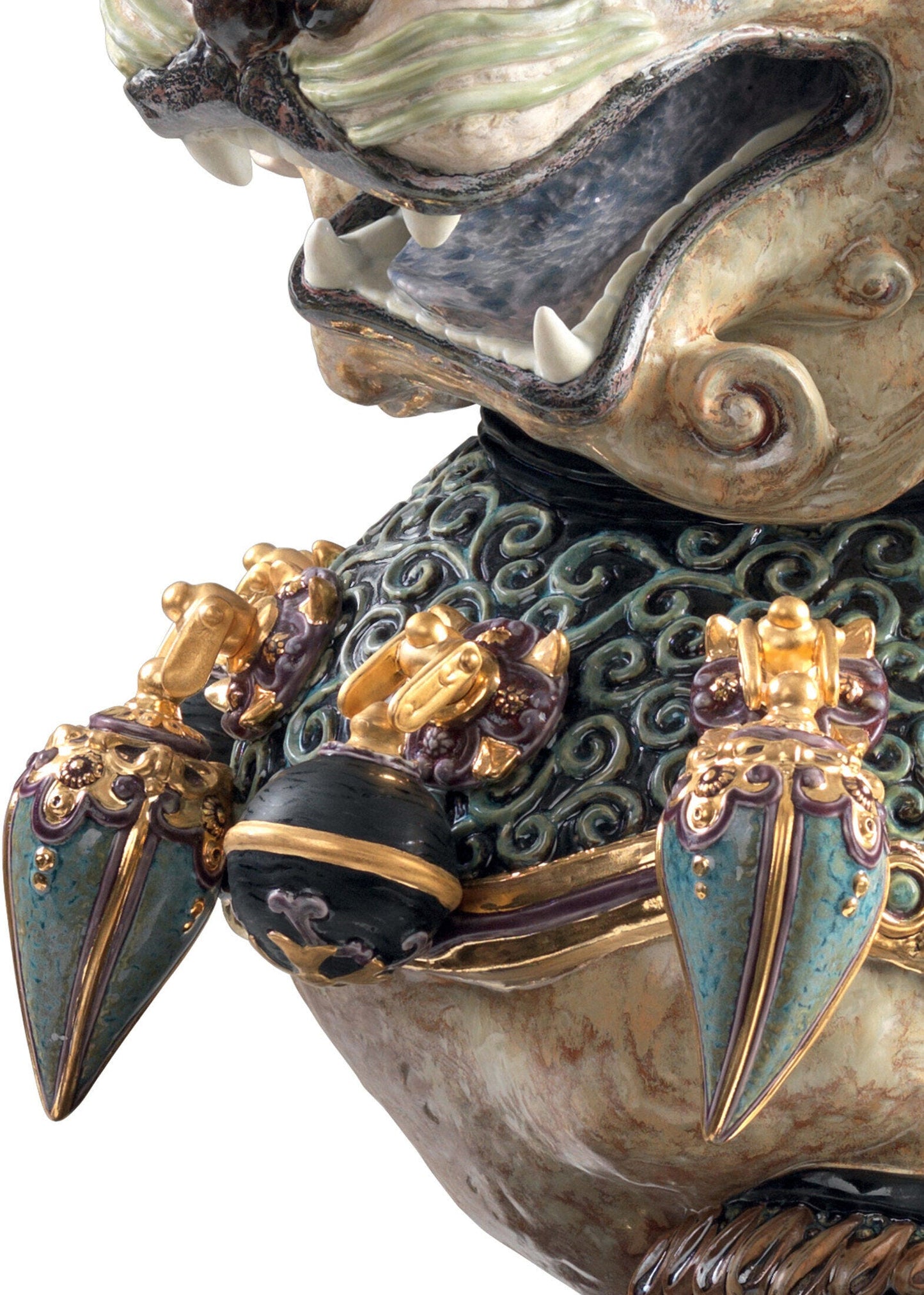 Lladró Guardian Lioness Sculpture Red Limited Edition FormFluent