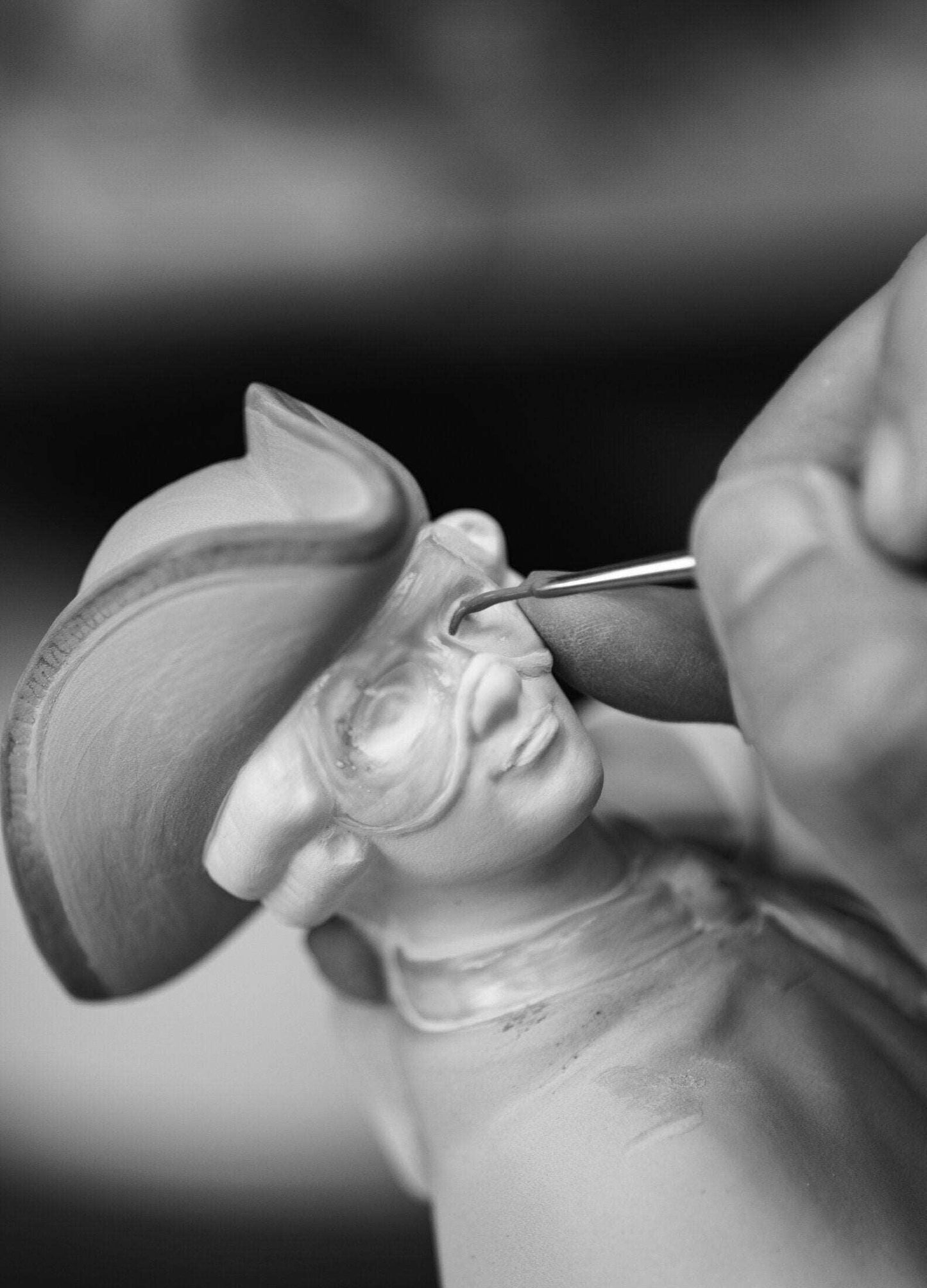 Lladró Gondola in Venice Sculpture Limited Edition by Lladró at FormFluent