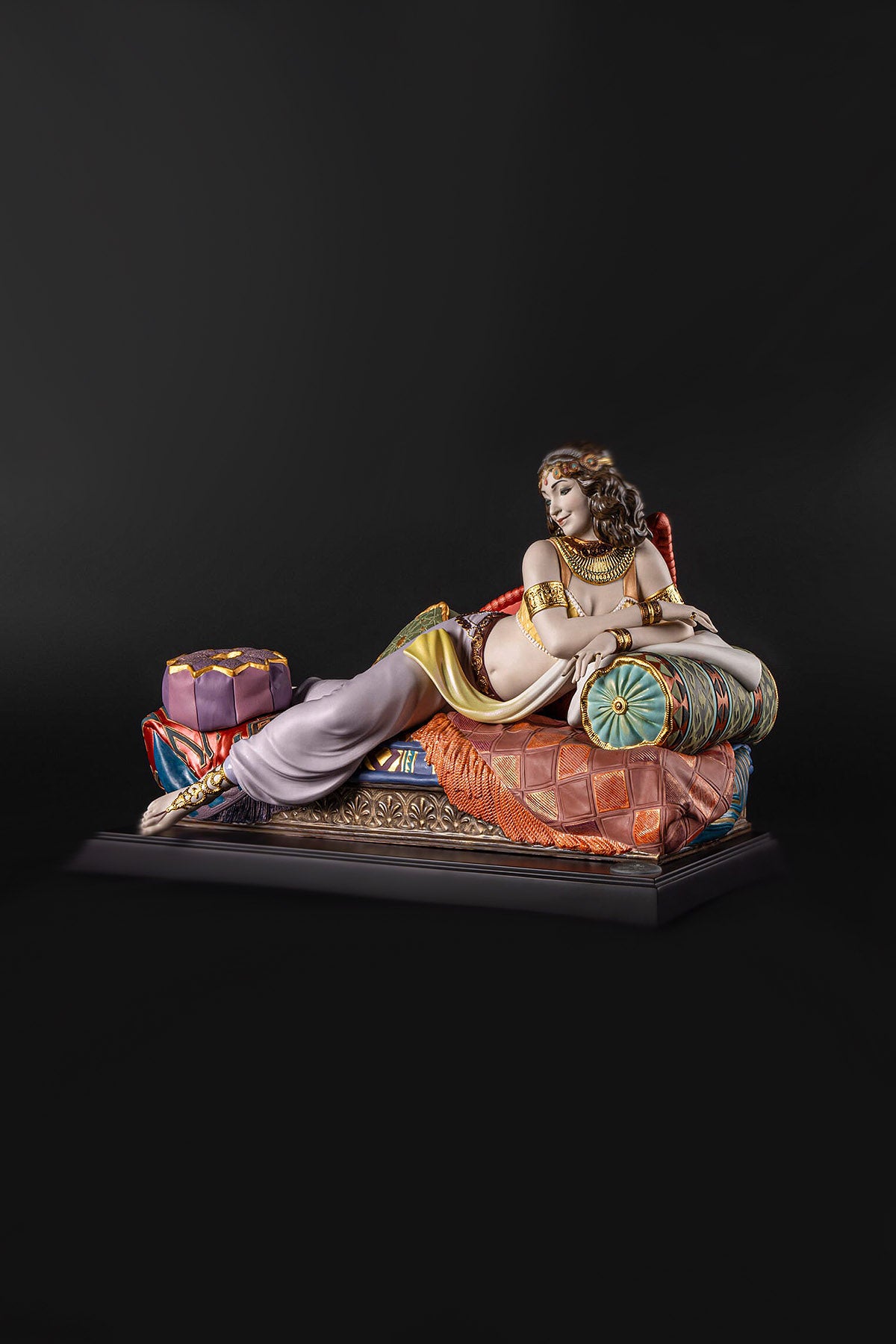 Lladró Princess Scheherazade Sculpture Limited Edition FormFluent