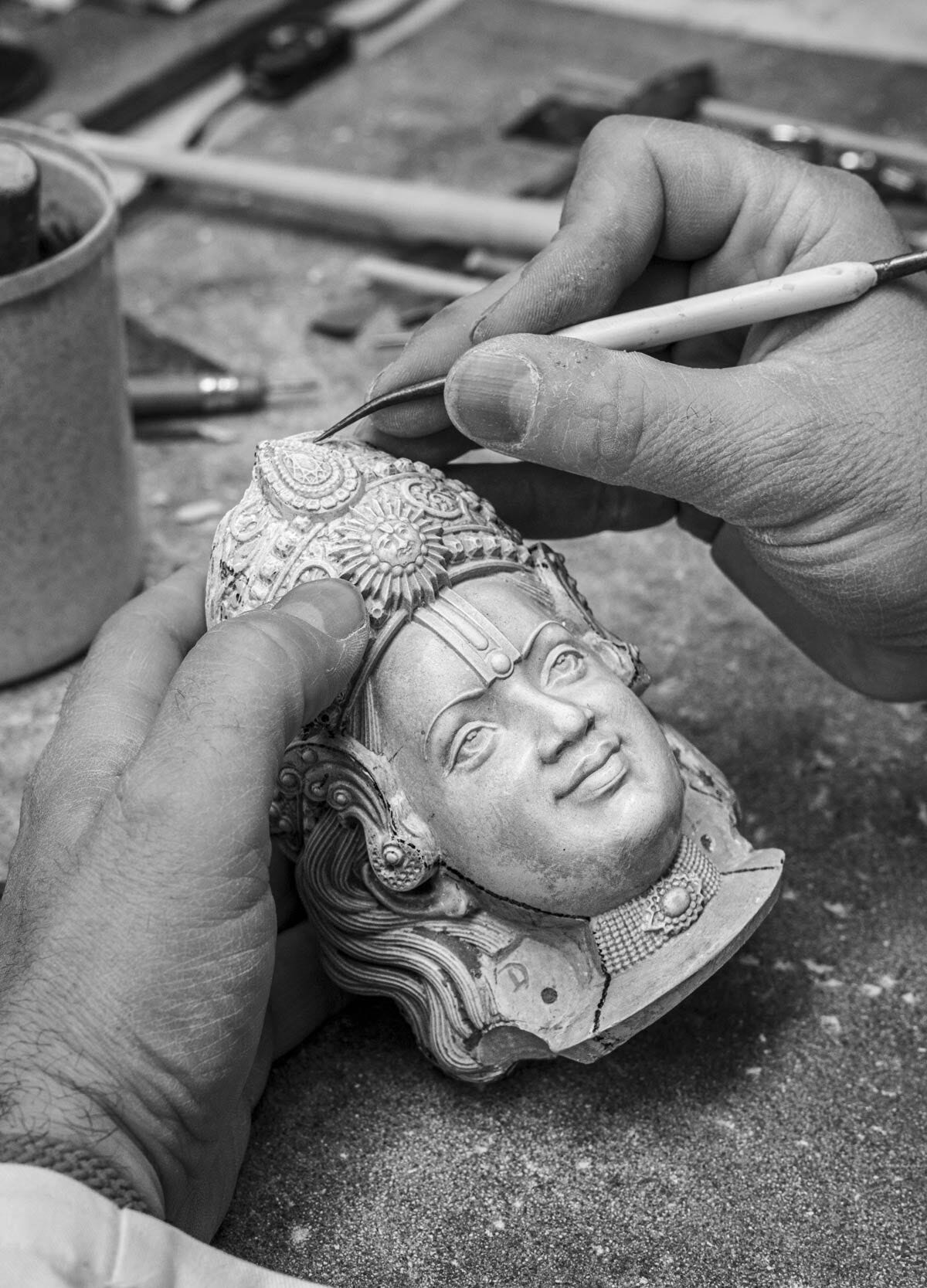 Lladró 01002039 Lord Ram Lalla by Dr. Arun Yogiraj Sculpture. Limited Edition