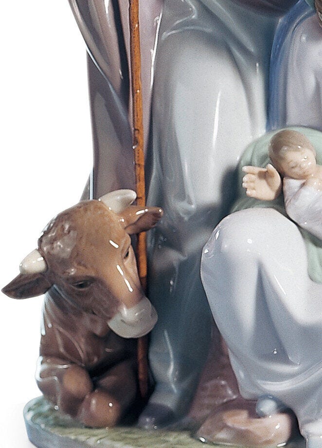 Lladró Joyful Event Nativity Figurine FormFluent