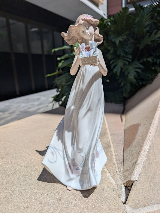Lladró Butterfly Treasures Woman Figurine by Lladró at FormFluent