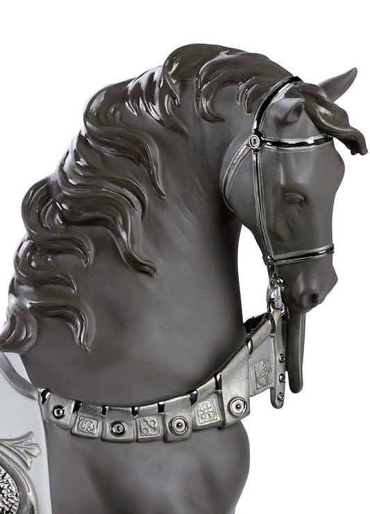 Lladró A Regal Steed Horse Sculpture Silver Lustre   FormFluent