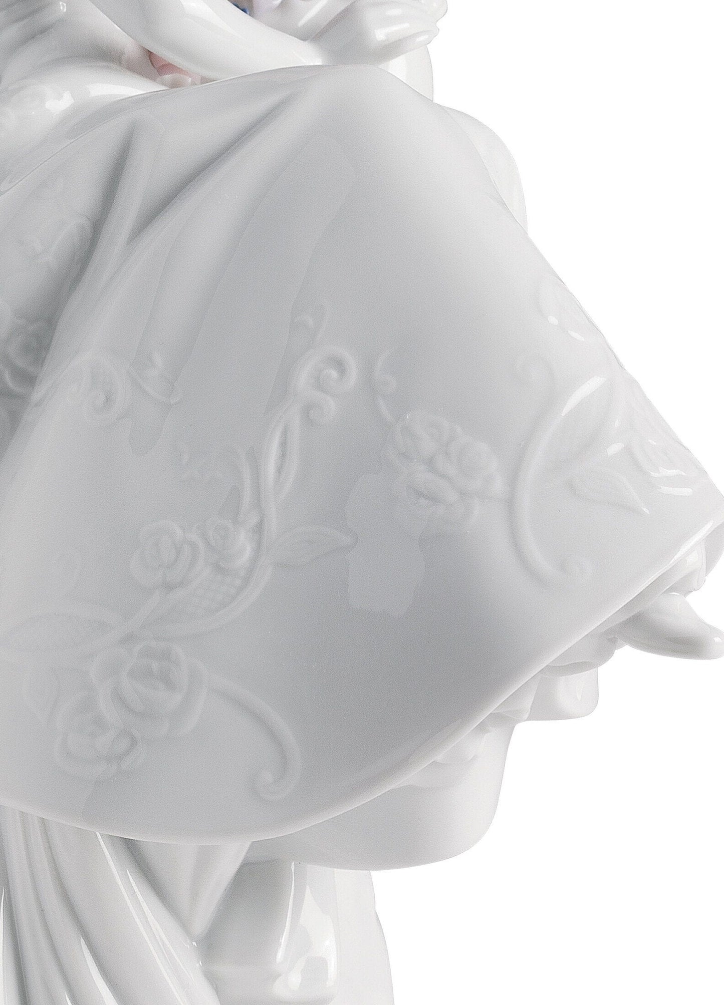 Lladró Love II Couple Figurine by Committee Team  Sculpture FormFluent