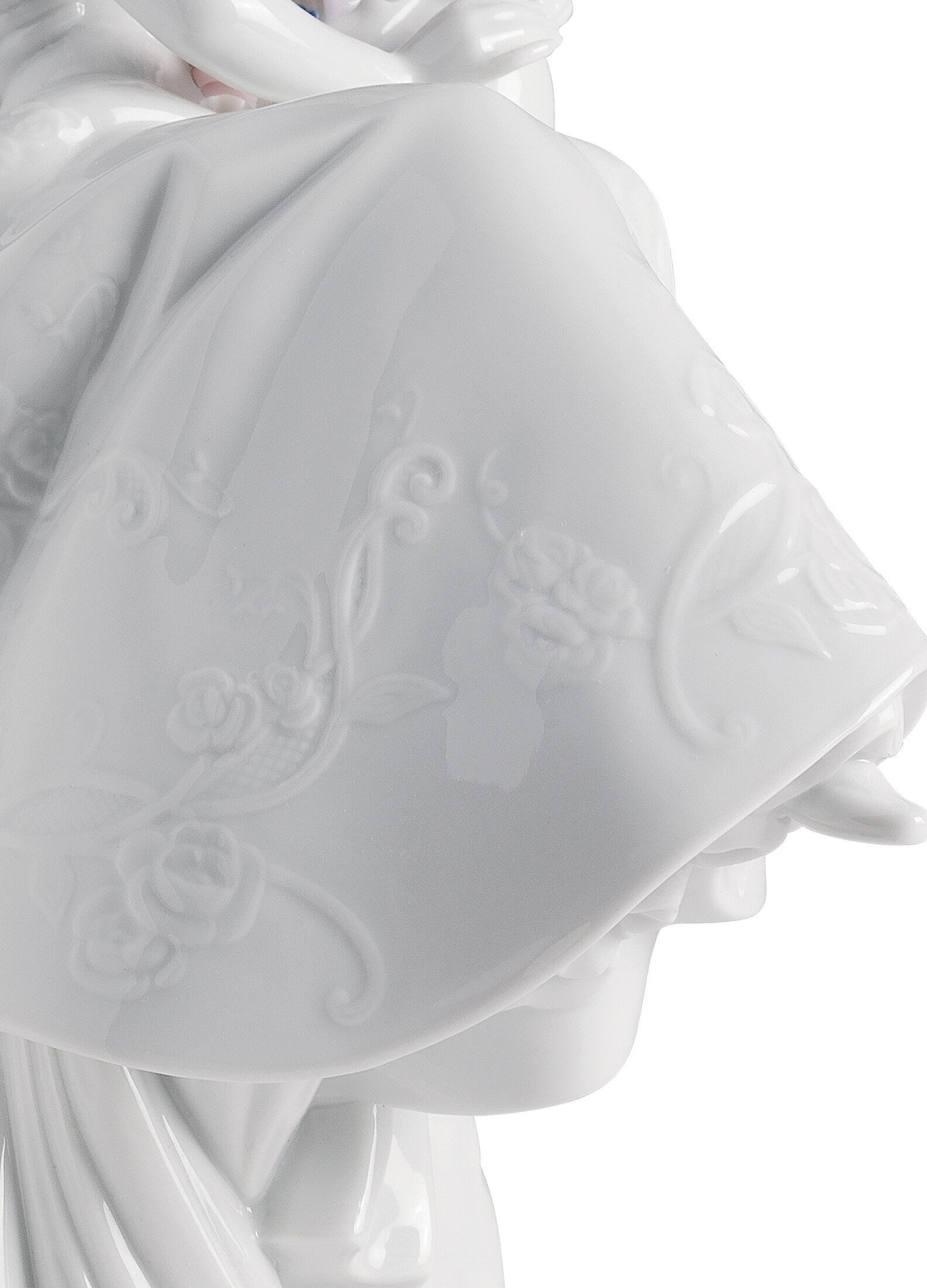 Lladró Love II Couple Figurine by Committee Team  Sculpture FormFluent