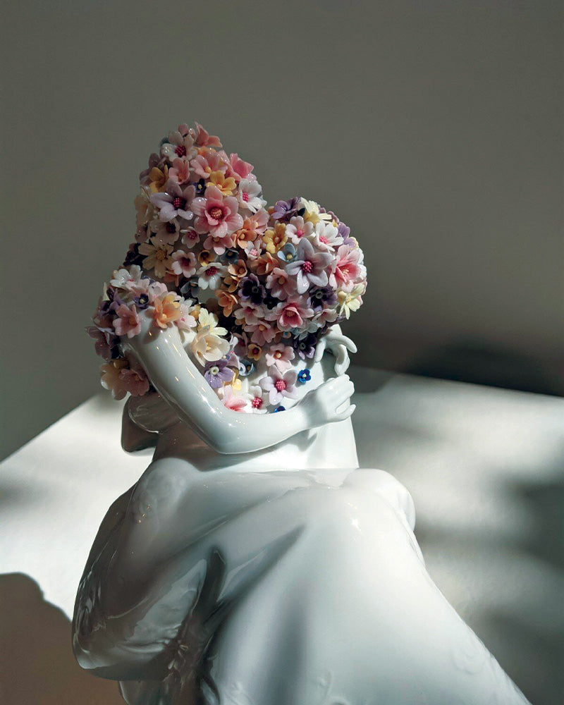 Lladró Love II Couple Figurine by Committee Team  Sculpture FormFluent