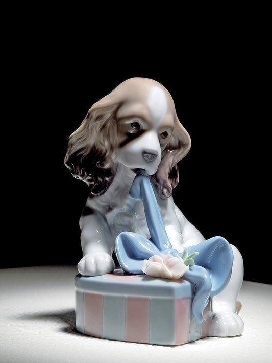 Buy Authentic Lladró Lladró Can't Wait Dog Figurine Sculpture - FormFluent Sydney Australia