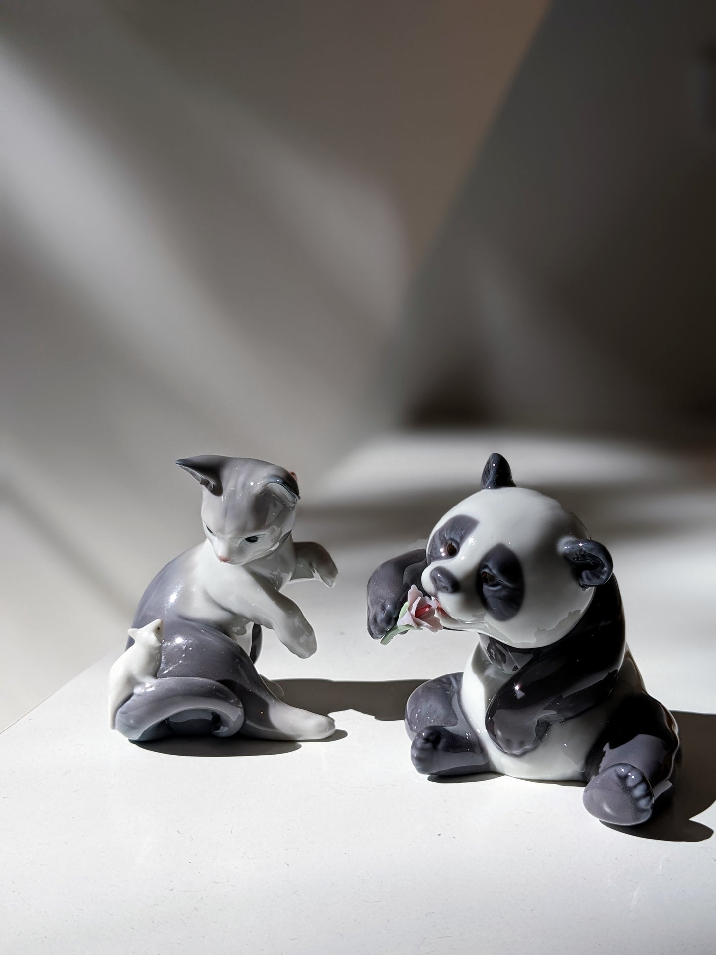 Lladró Cat and Mouse Figurine FormFluent
