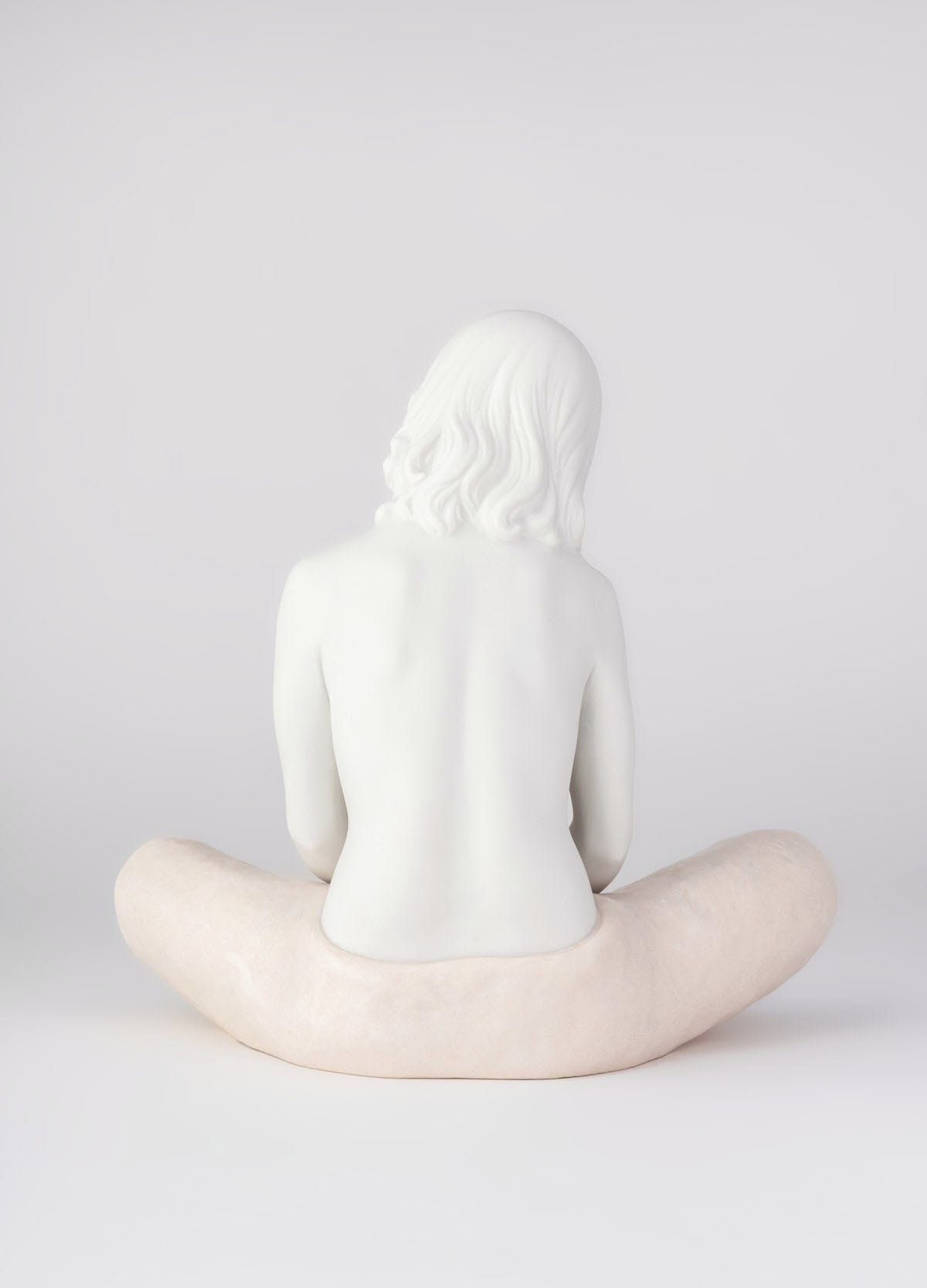 Buy Authentic Lladró Lladró The Mother Figurine Sculpture - FormFluent Sydney Australia