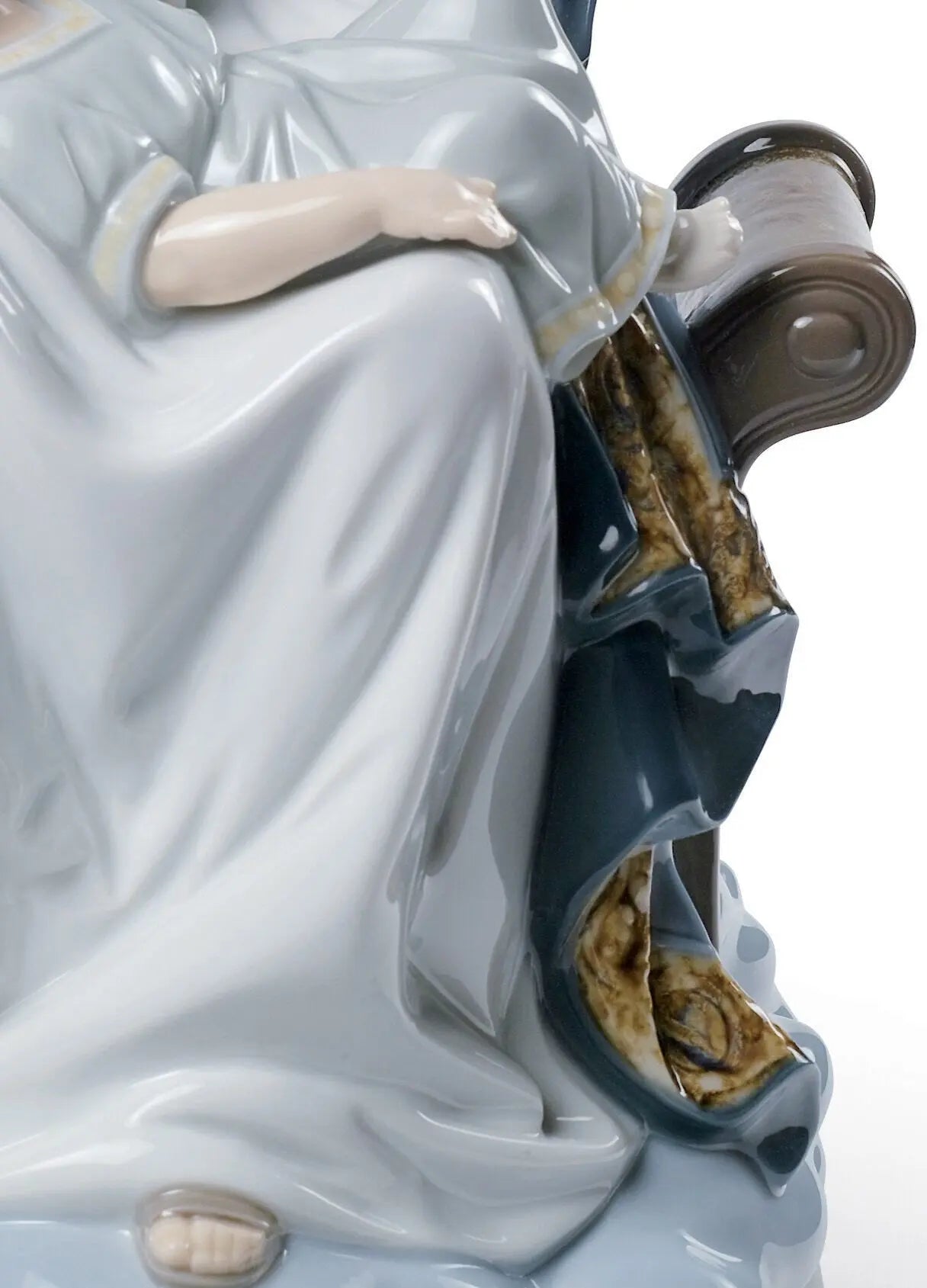 Lladró Our Lady of Divine Providence Virgin Mary Figurine Sculpture by Lladró at FormFluent