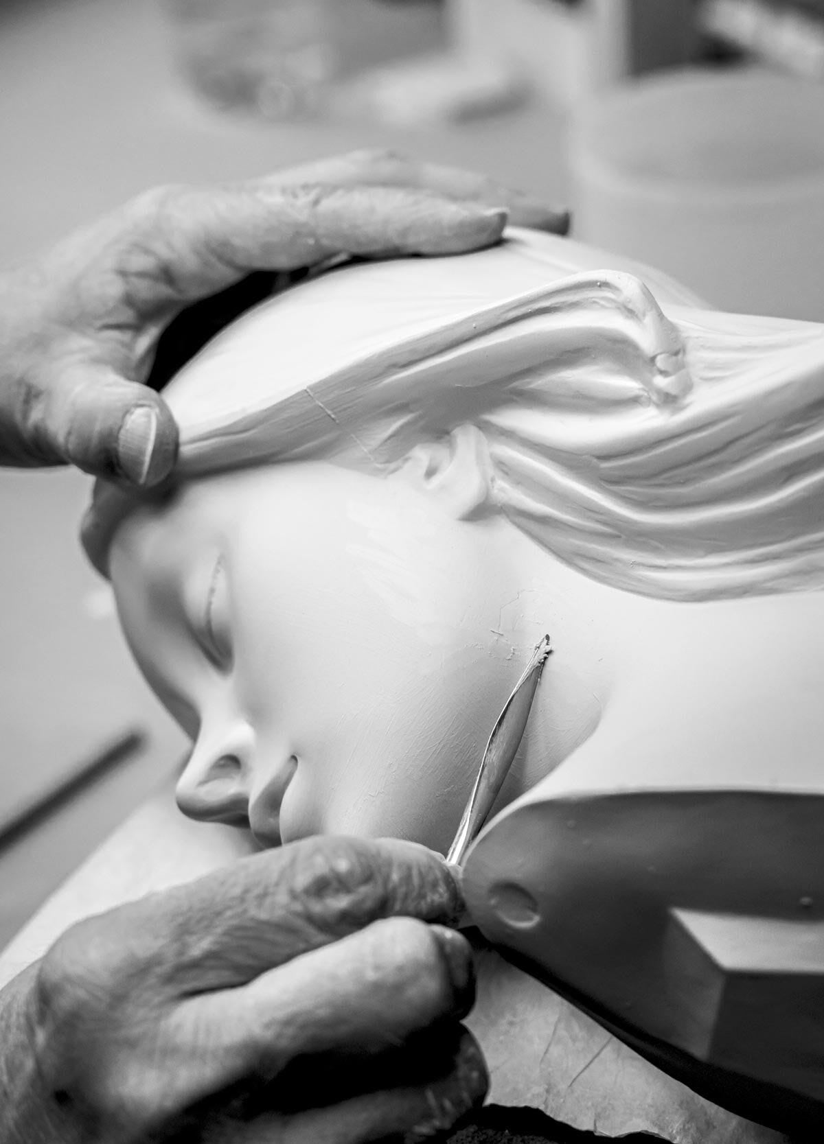 Lladró Lladró A True Friend Woman and Horse Figurine (Limited Edition) - FormFluent Sydney Australia
