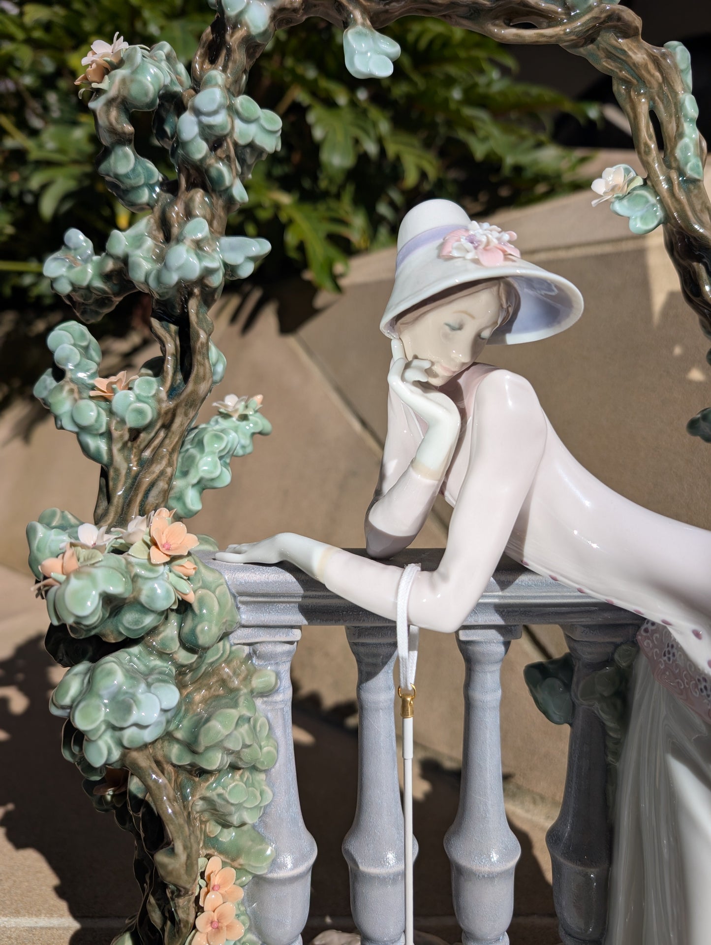 Buy Authentic Lladró Lladró In The Balustrade Woman Sculpture - FormFluent Sydney Australia
