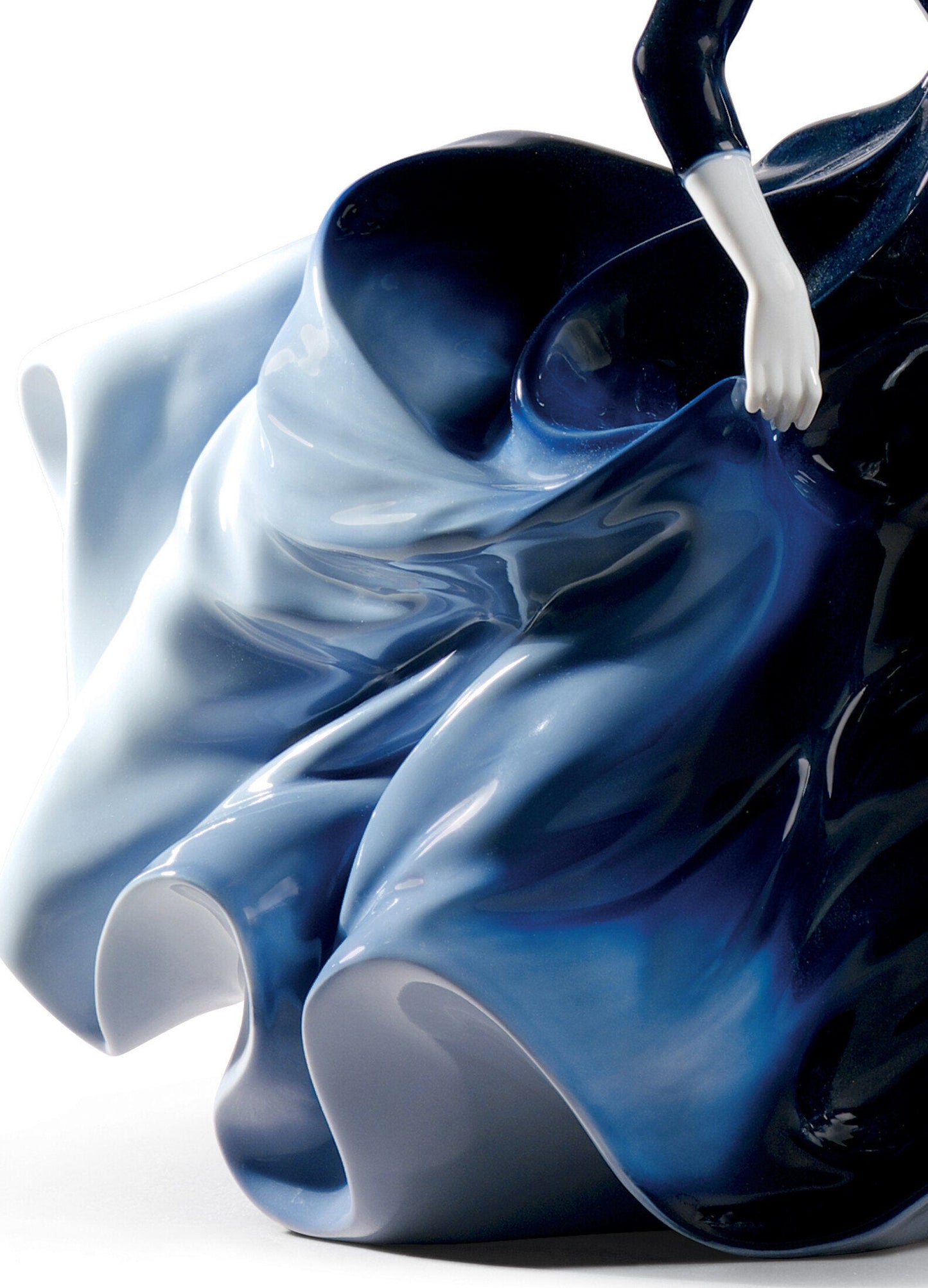 Lladró Night Approaches Women Figurine Limited Edition by Lladró at FormFluent