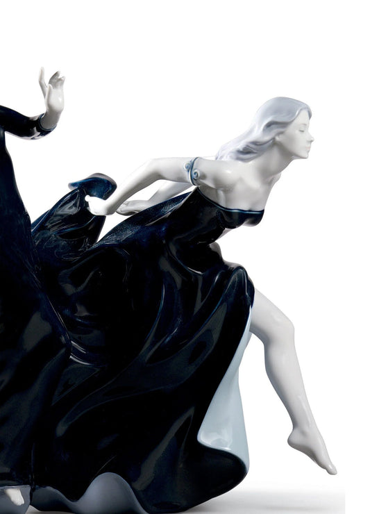 Lladró Night Approaches Women Figurine Limited Edition by Lladró at FormFluent