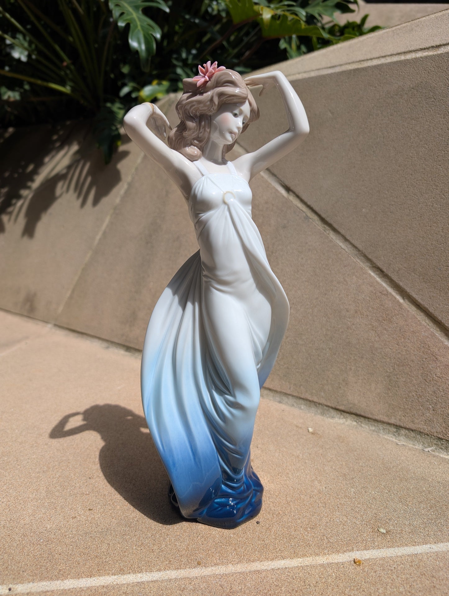 Buy Authentic Lladró Lladró Ethereal Spirit Sculpture Sculpture - FormFluent Sydney Australia
