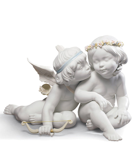 Lladró Eros and Psyche Angels Figurine   FormFluent