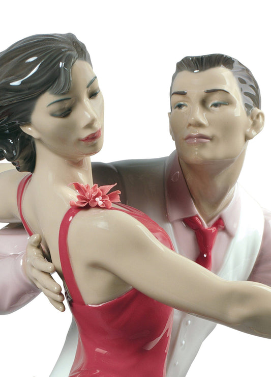 Lladró Salsa Couple Figurine Limited Edition FormFluent
