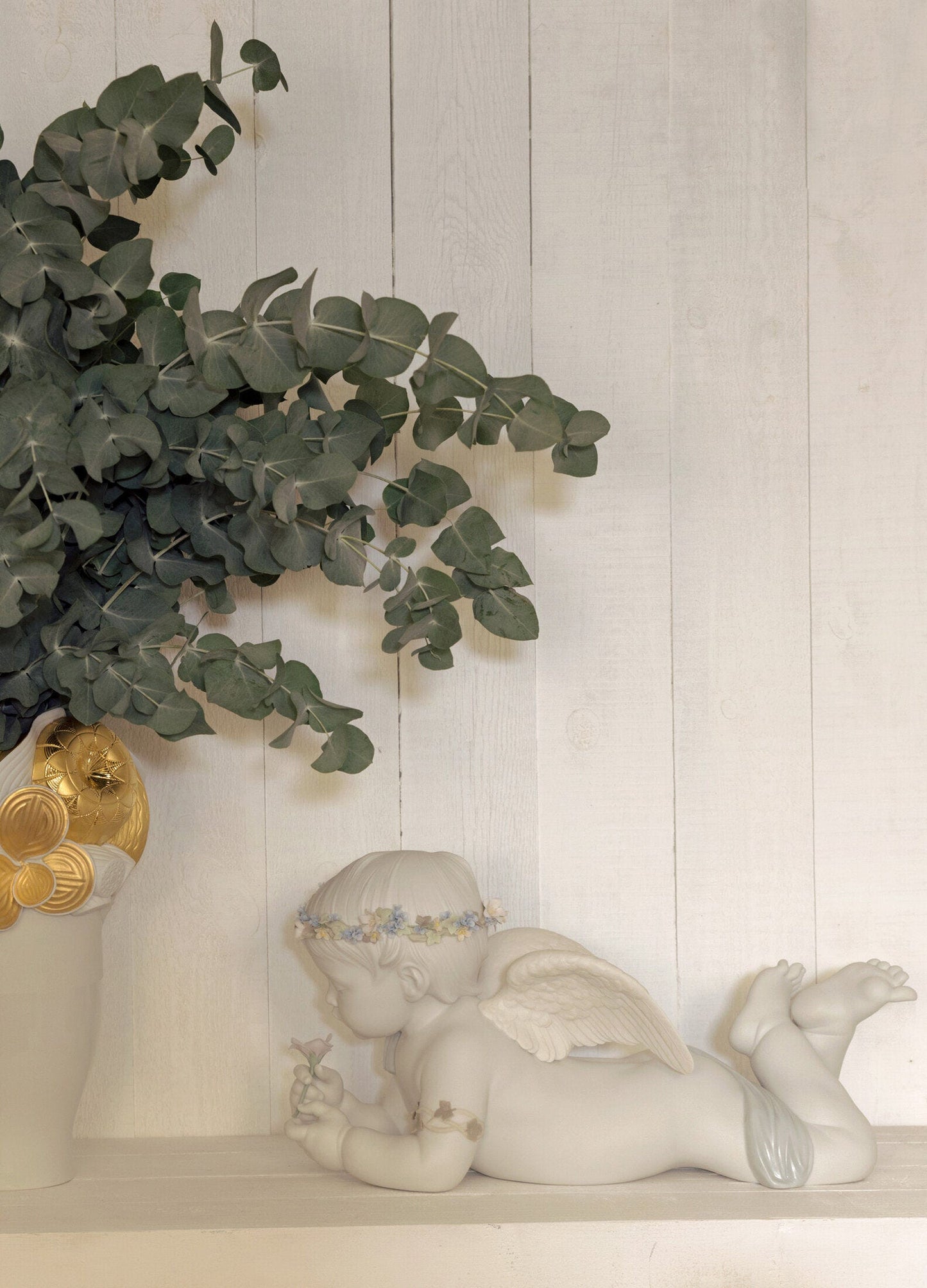 Lladró My Loving Angel Figurine FormFluent