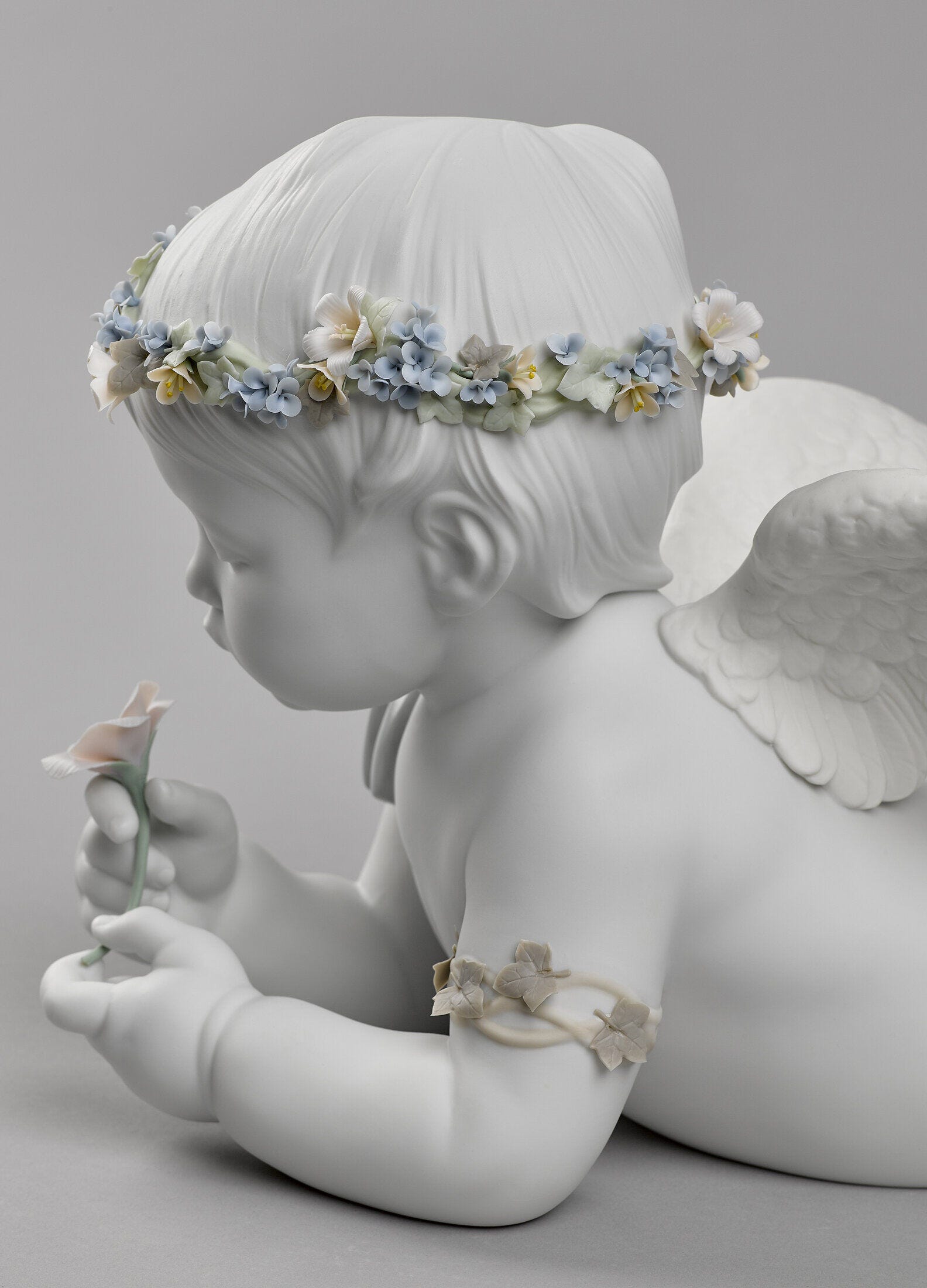 Lladró My Loving Angel Figurine   FormFluent