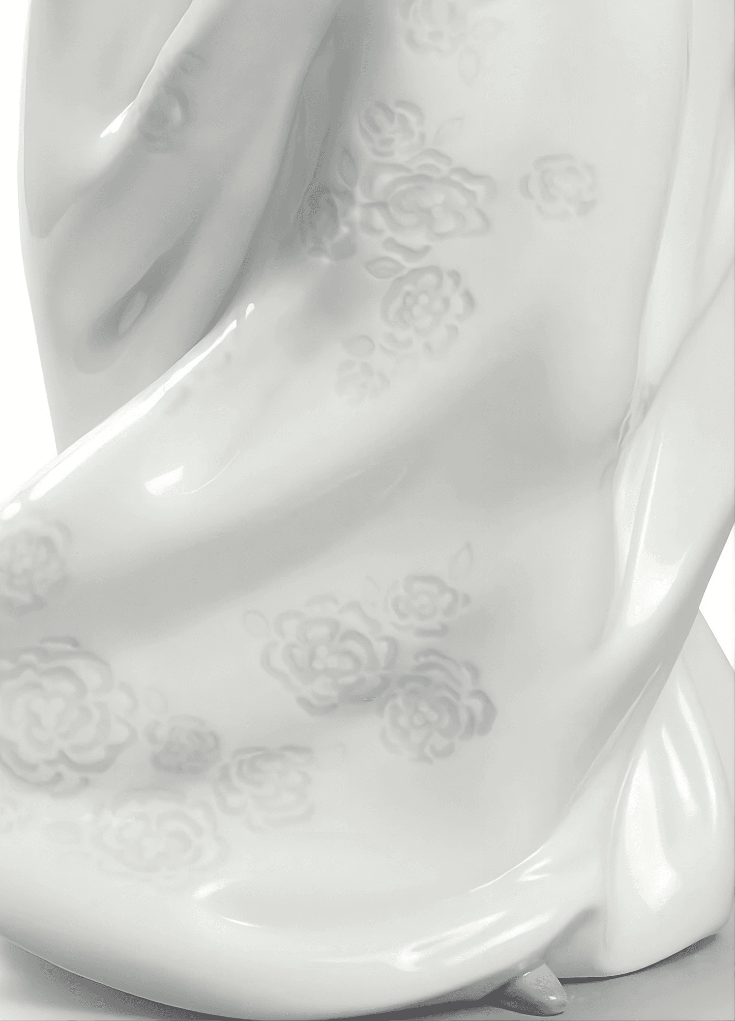 Lladró Finesse Woman Figurine Sculpture by Lladró at FormFluent Sydney, Australia