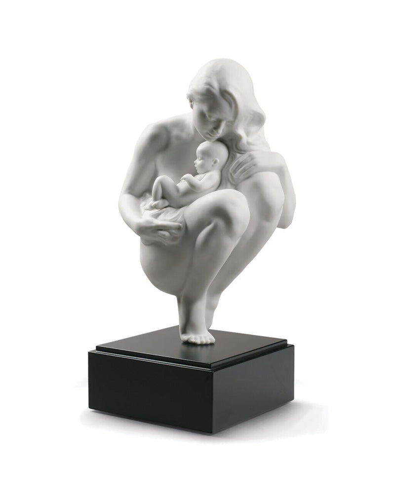 Lladró Lladró Love's Bond Mother Figurine  - FormFluent Sydney Australia