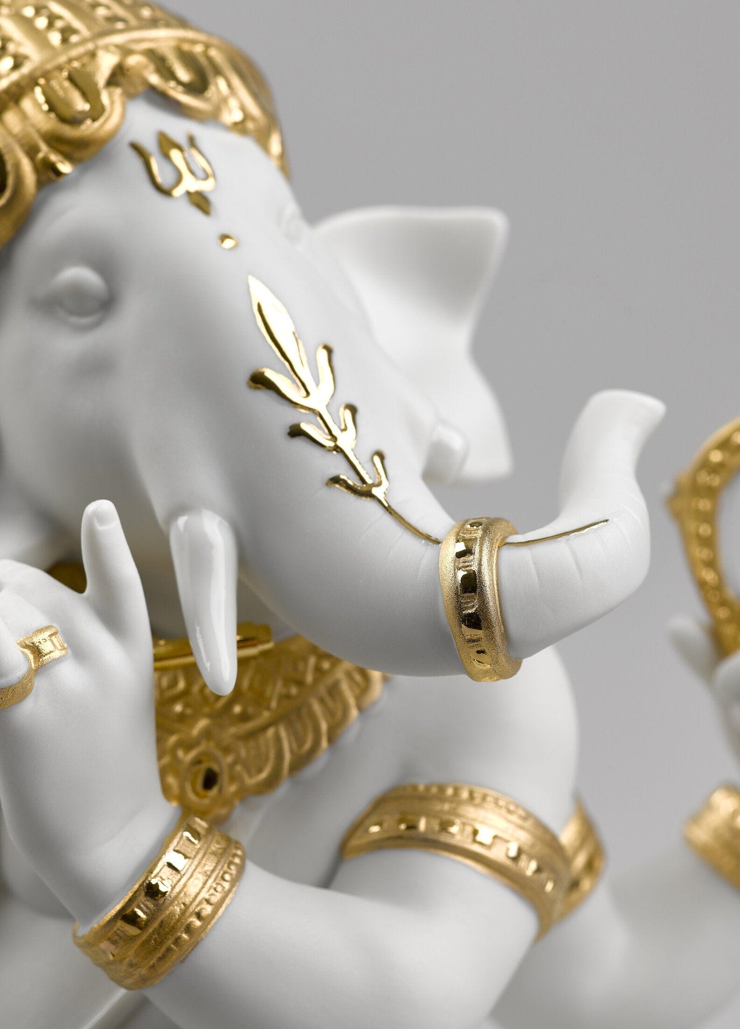 Buy Authentic Lladró Lladró Bansuri Ganesha Figurine Gold Lustre Sculpture - FormFluent Sydney Australia