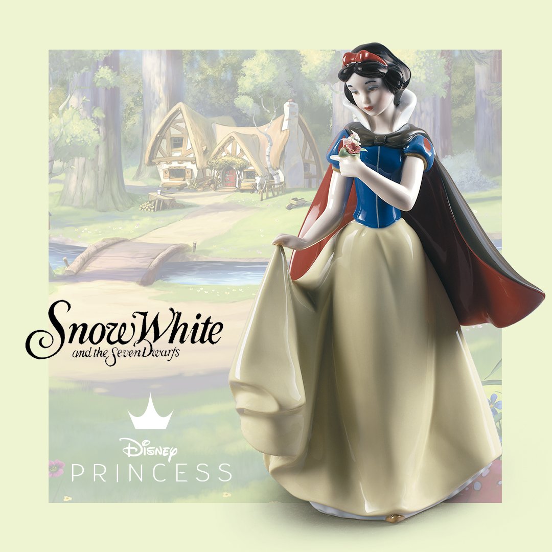 Lladró Official Snow White Sculpture by Lladró at FormFluent