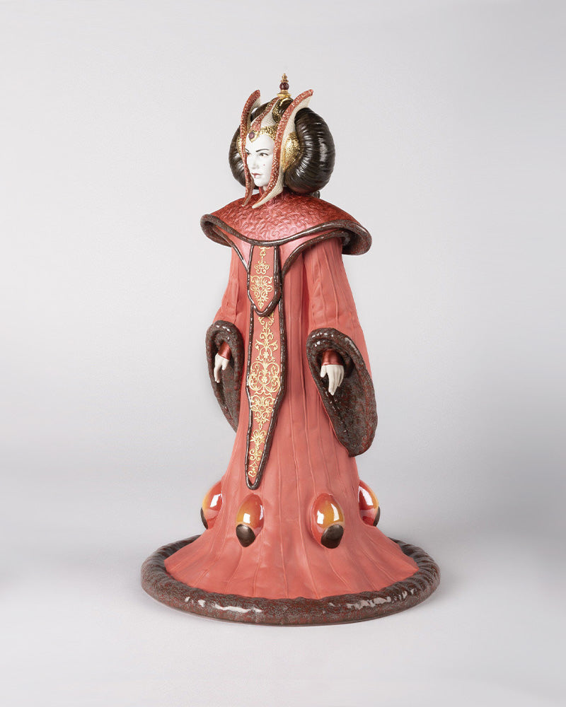 Lladró Official Queen Amidala™ In The Throne Room Star Wars Limited Edition   FormFluent