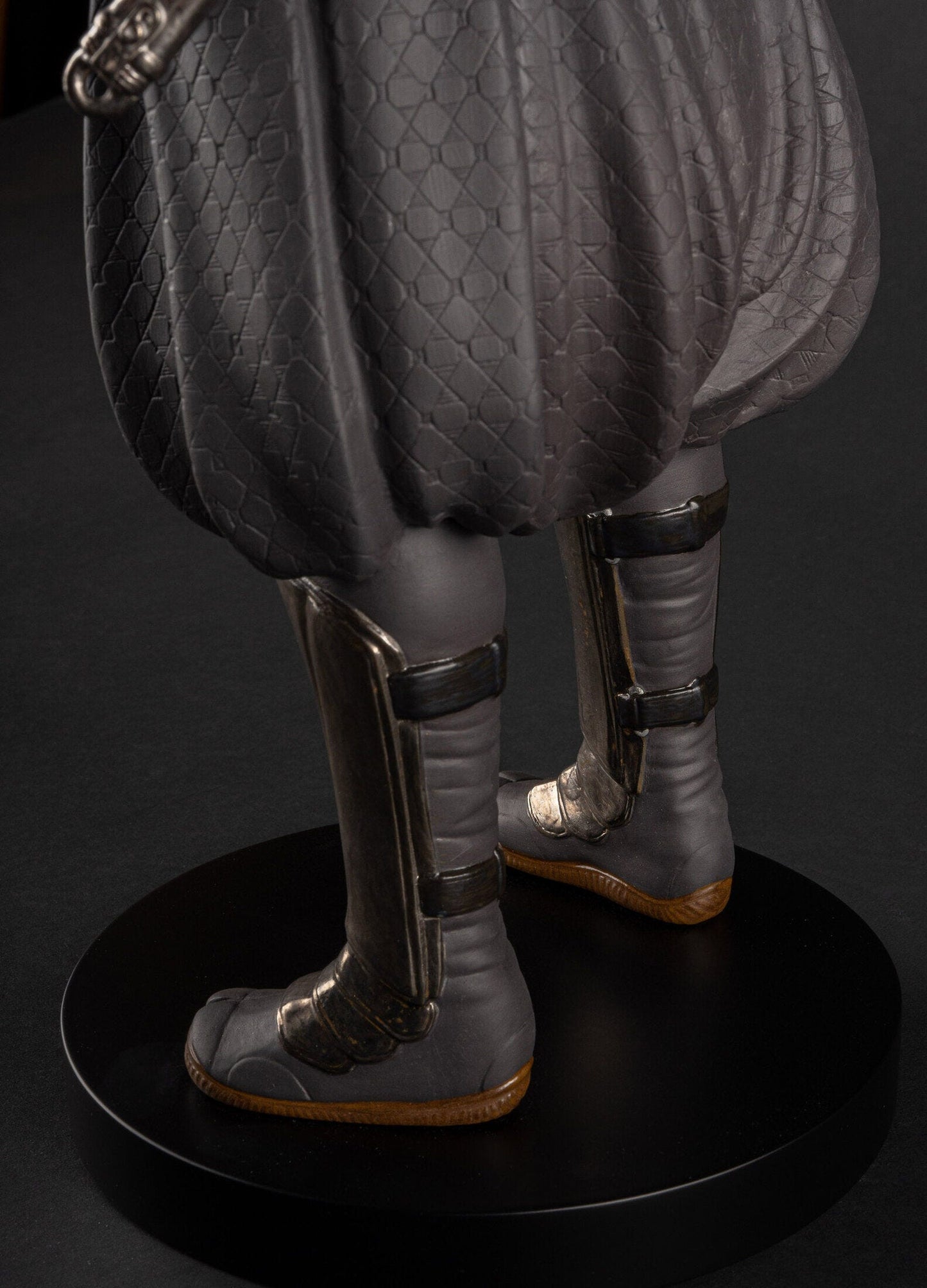 Lladró Official Ahsoka Tano™ Star Wars Limited Edition Sculpture   FormFluent