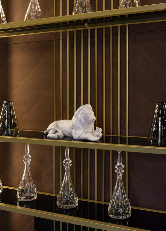 Lladró Lion with Cub Figurine Sculpture FormFluent