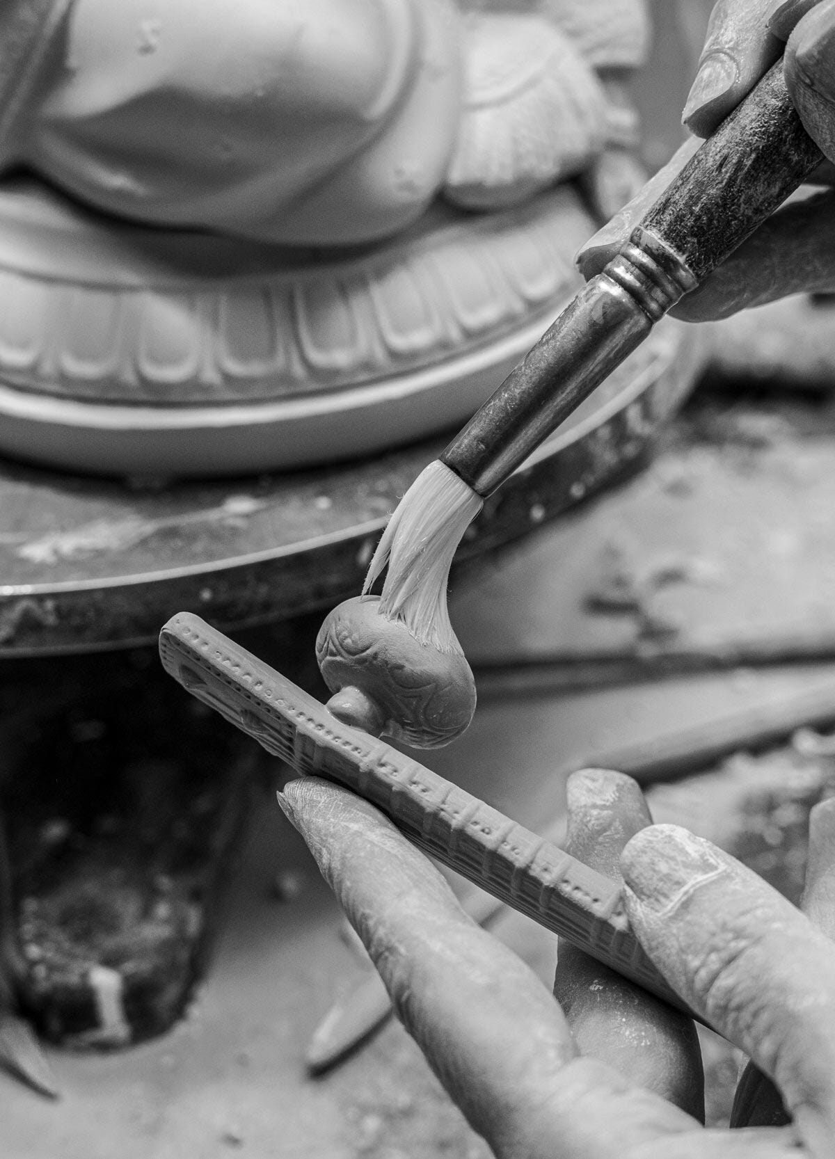 Buy Authentic Lladró Lladró Goddess Saraswati Figurine Sculpture - FormFluent Sydney Australia