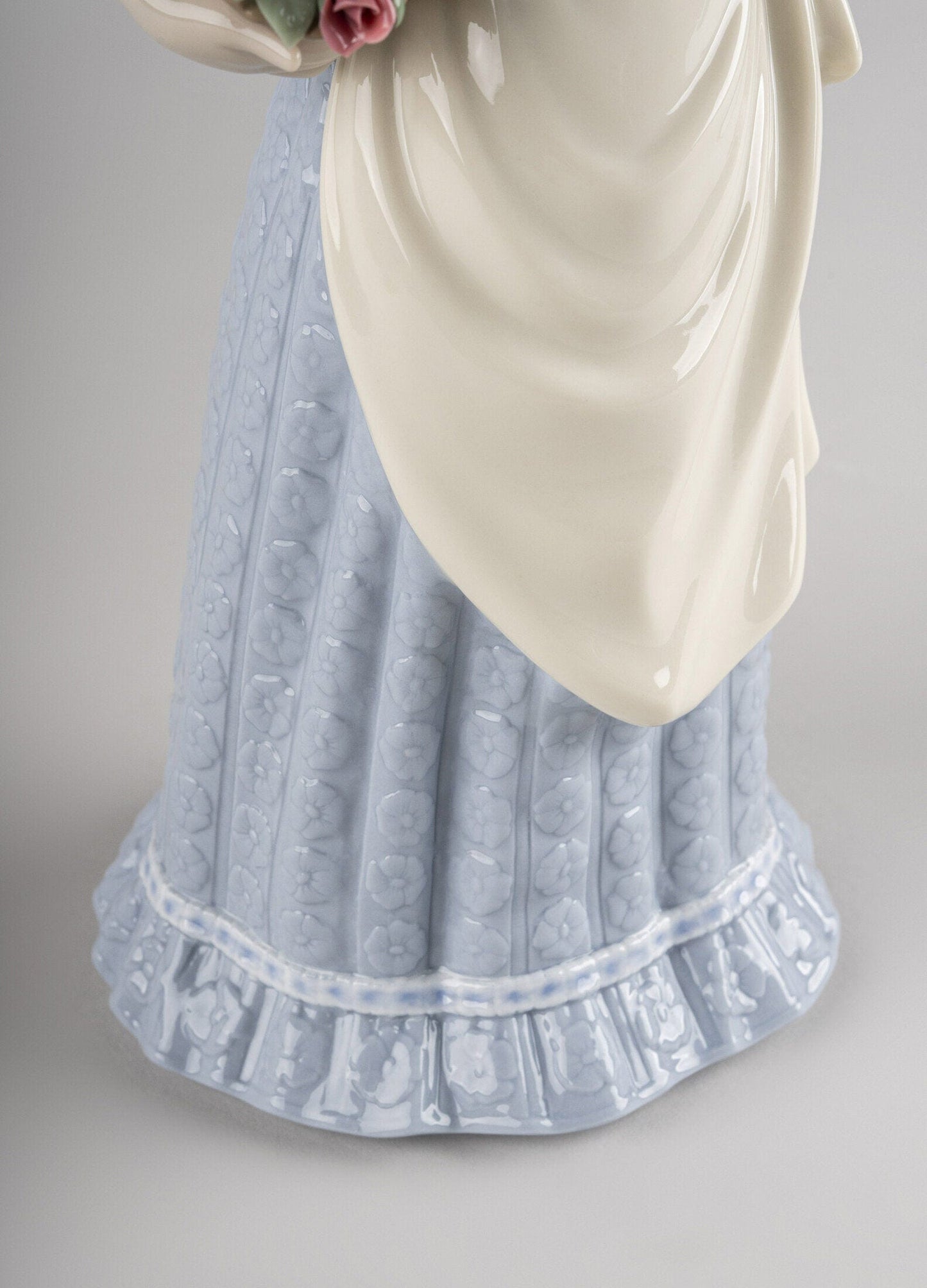 Lladró Flower Picking Woman Figurine by Lladró at FormFluent