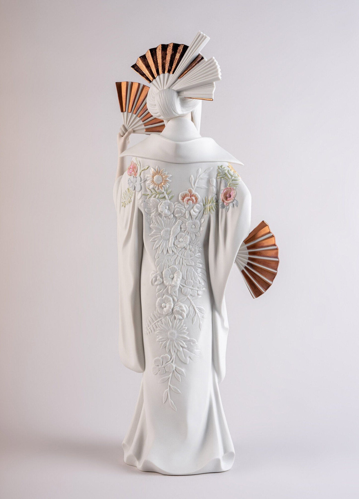 Lladró Japanese Dancer Woman Sculpture FormFluent