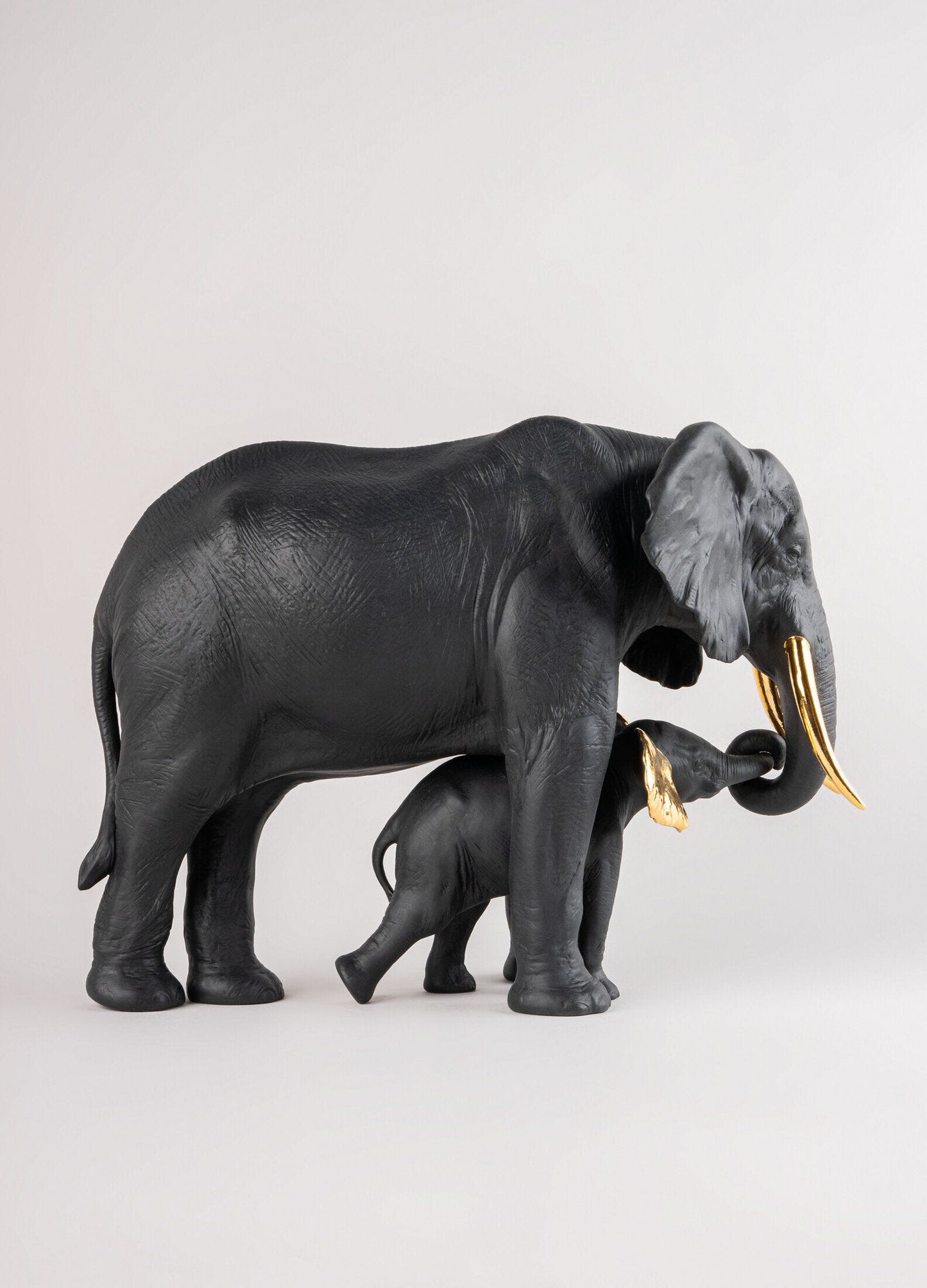 Lladró Bold Black Leading the Way Elephants Sculpture Limited Edition FormFluent
