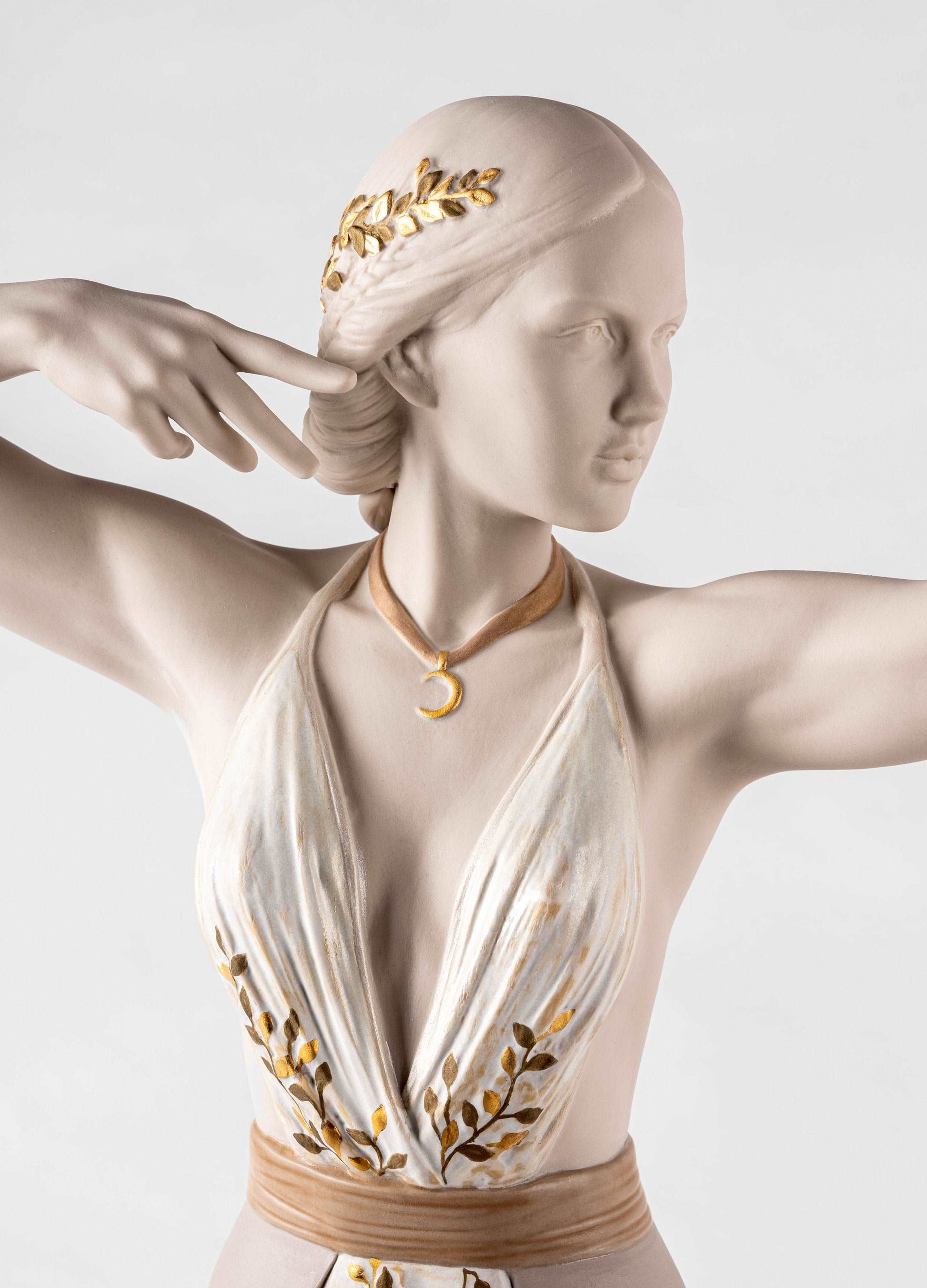Diana / Artemis Sculpture