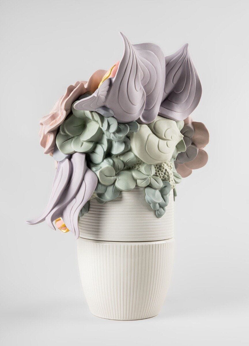 Lladró Vase With Flowers Pink FormFluent