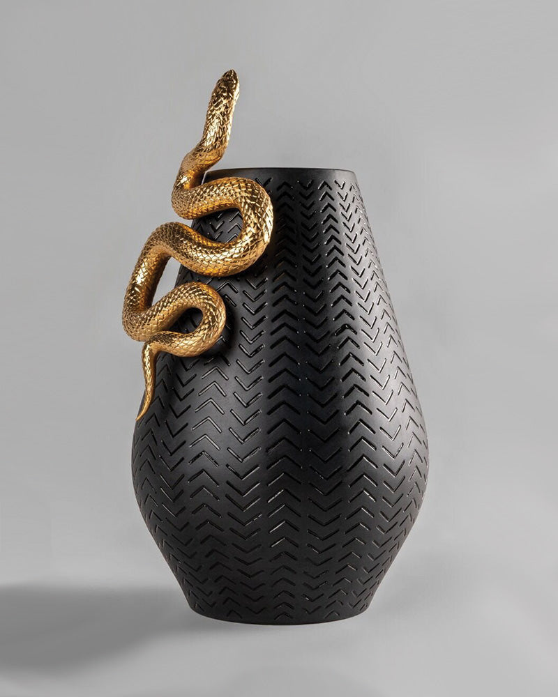 Lladró Snakes Vase FormFluent