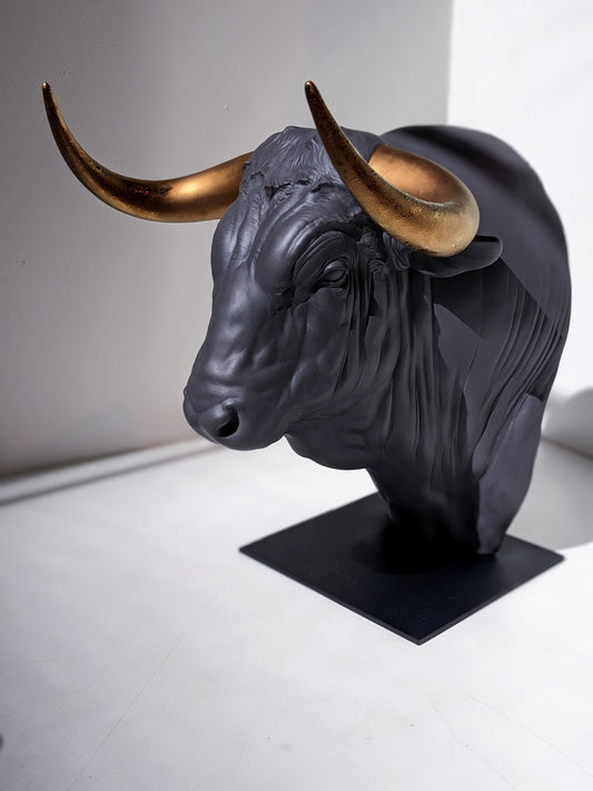 Lladró Taurus Sculpture   FormFluent