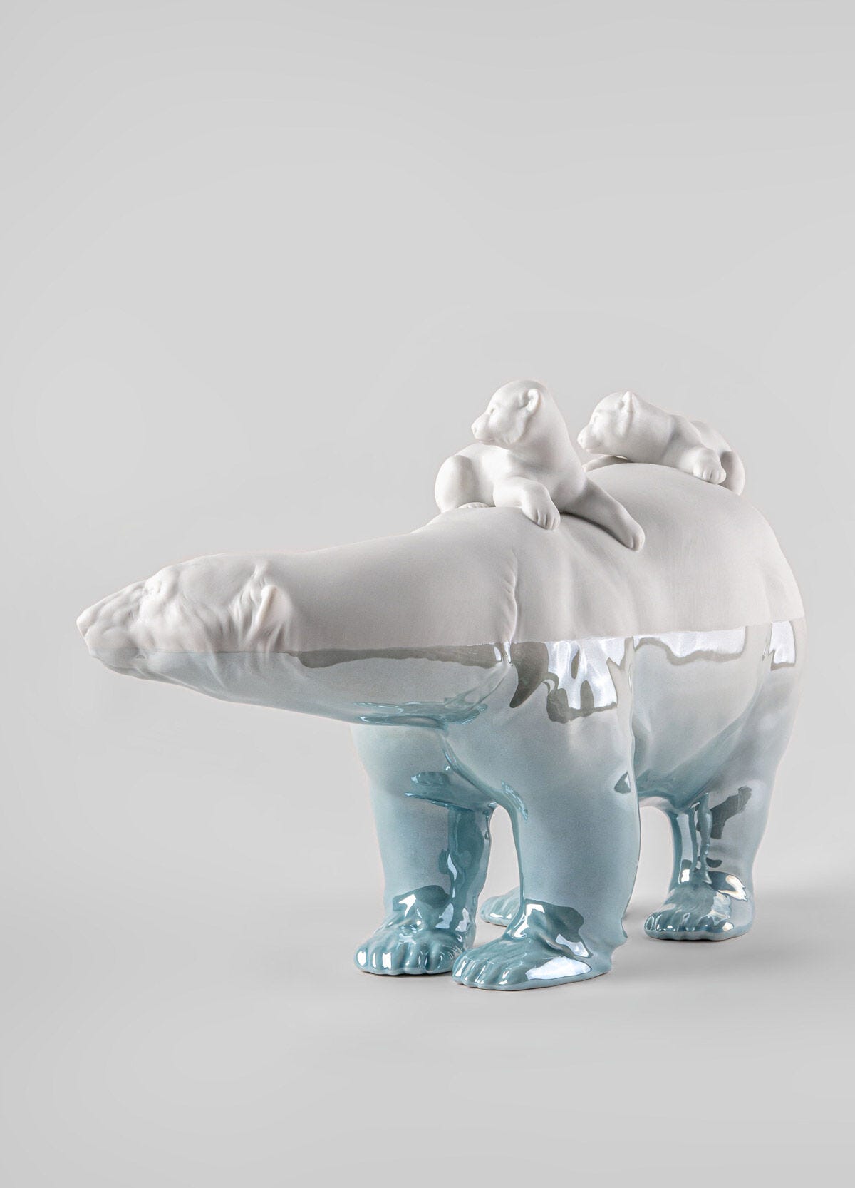 Lladró Mummy Bear and Babies - Underwater Sculpture FormFluent