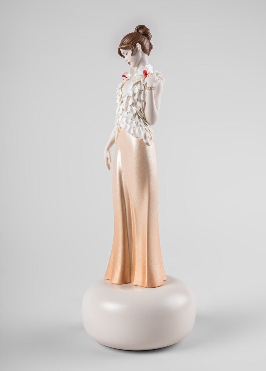 Lladró Haute Allure Exquisite Embroidery Sculpture Limited Edition FormFluent