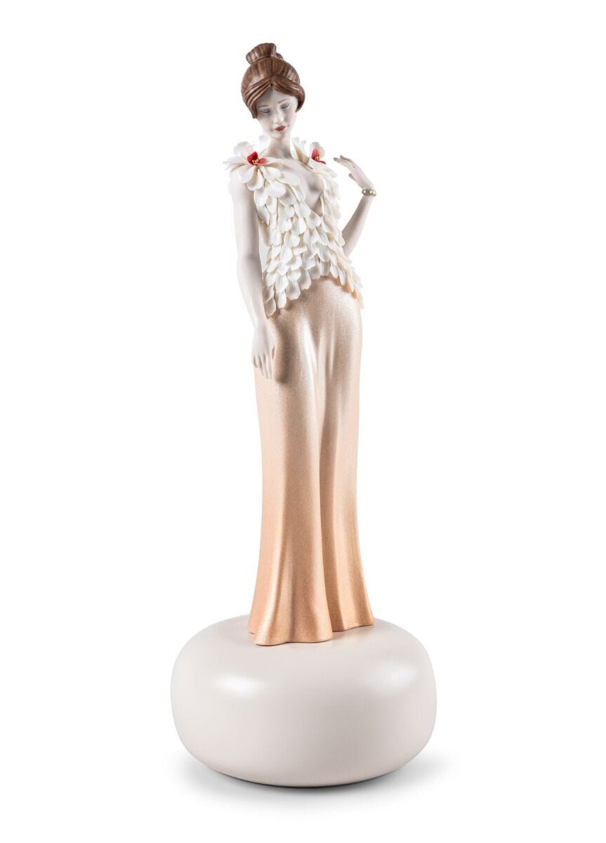 Lladró Haute Allure Exquisite Embroidery Sculpture Limited Edition FormFluent