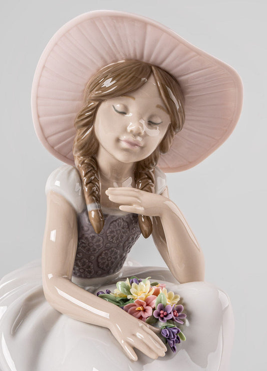 Lladró Spring Has Come Girl Figurine FormFluent