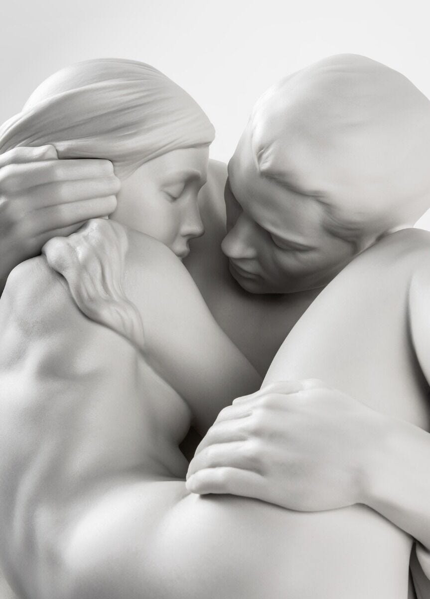 Lladró Together Couple Sculpture   FormFluent