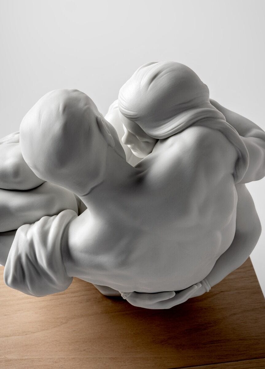 Lladró Together Couple Sculpture   FormFluent