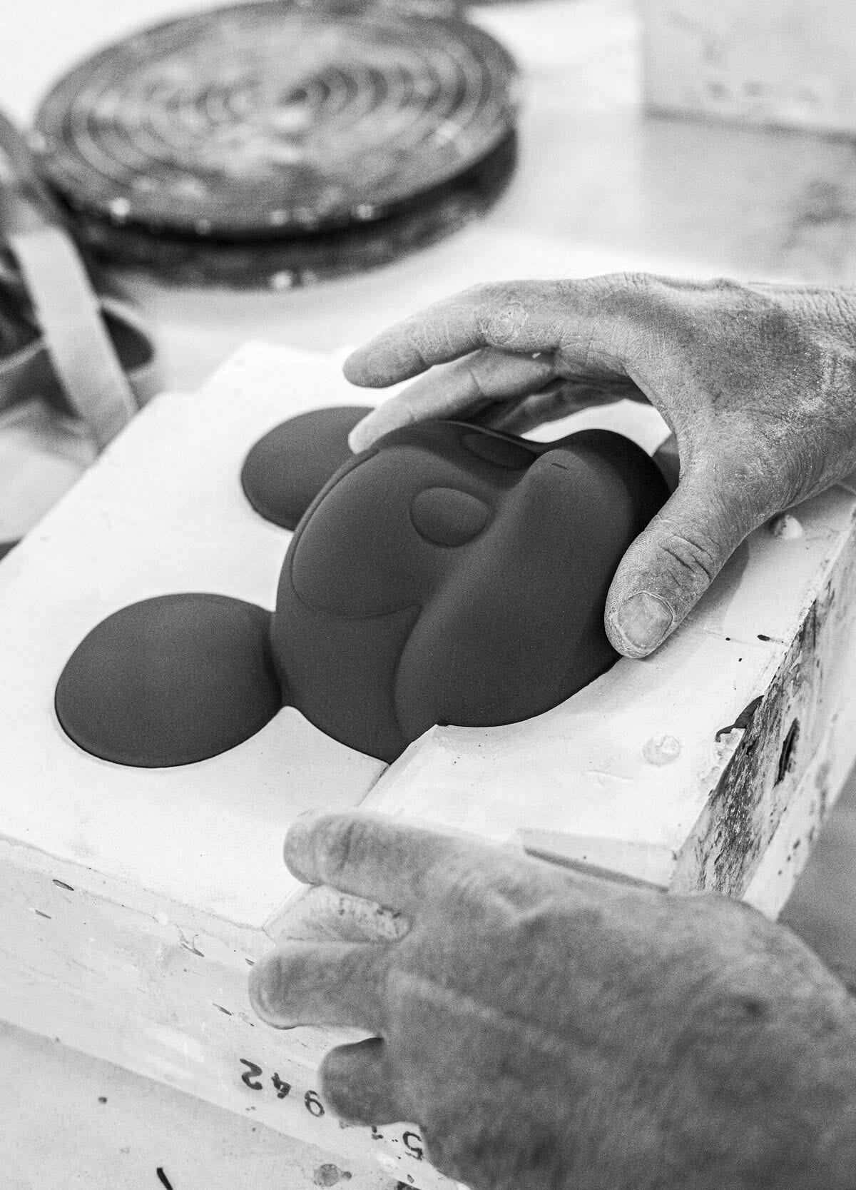 Lladró Mickey Total Black Sculpture Sculpture FormFluent