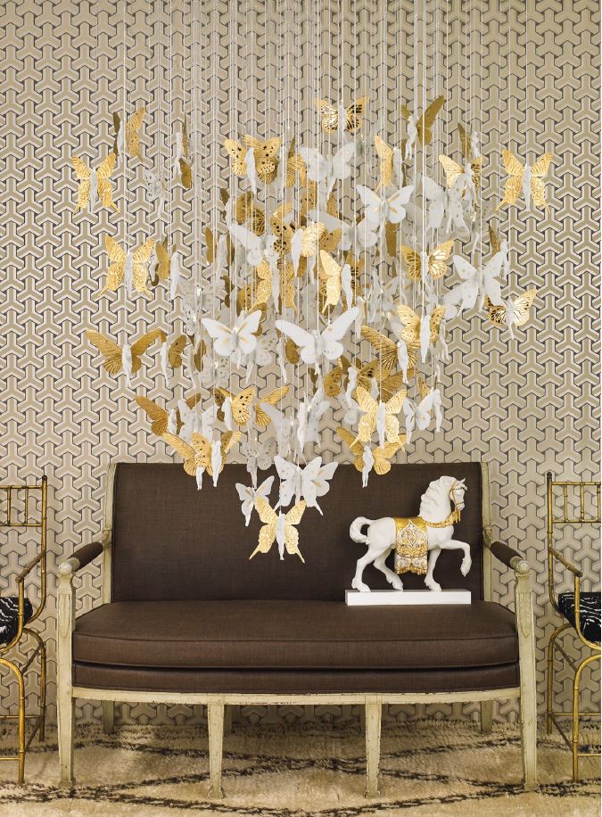 Lladró Niagara Chandelier 1.1m   FormFluent