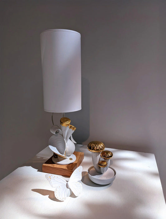 Lladró Lladró Naturofantastic Living Nature Table Lamp - FormFluent Sydney Australia