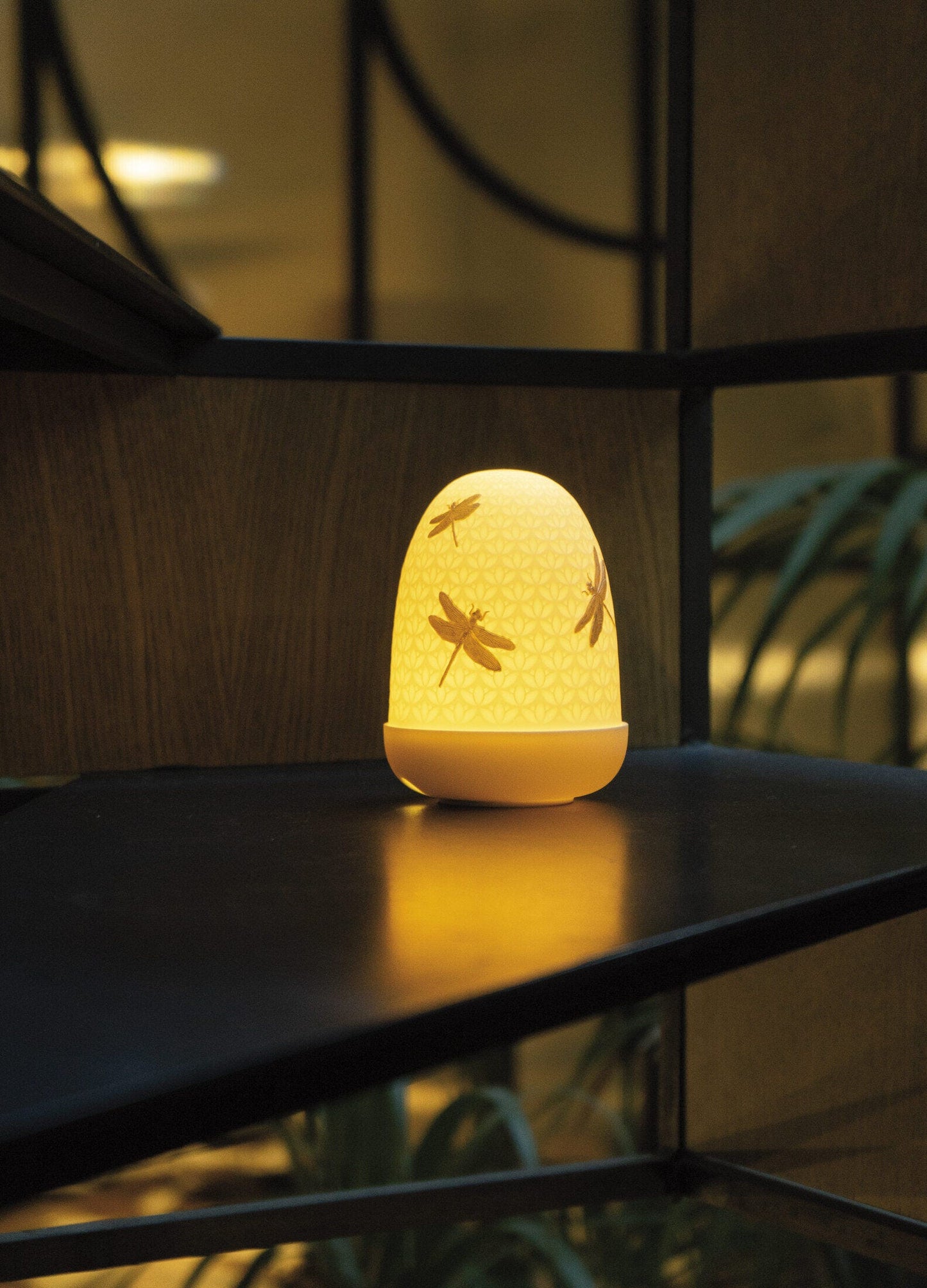 Lladró Dragonflies Dome Table Lamp